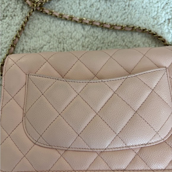 🌸🌺 EUC CHANEL Classic Wallet on Chain - Picture 3 of 7